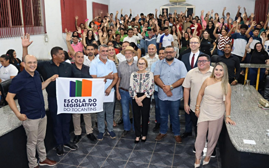Documento foi assinado nesta quinta-feira Documento foi assinado nesta quinta-feira