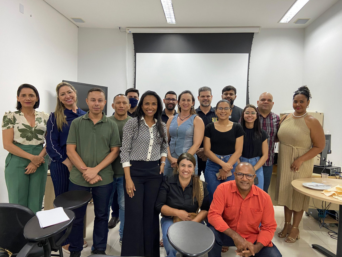 Documento foi assinado nesta quinta-feira